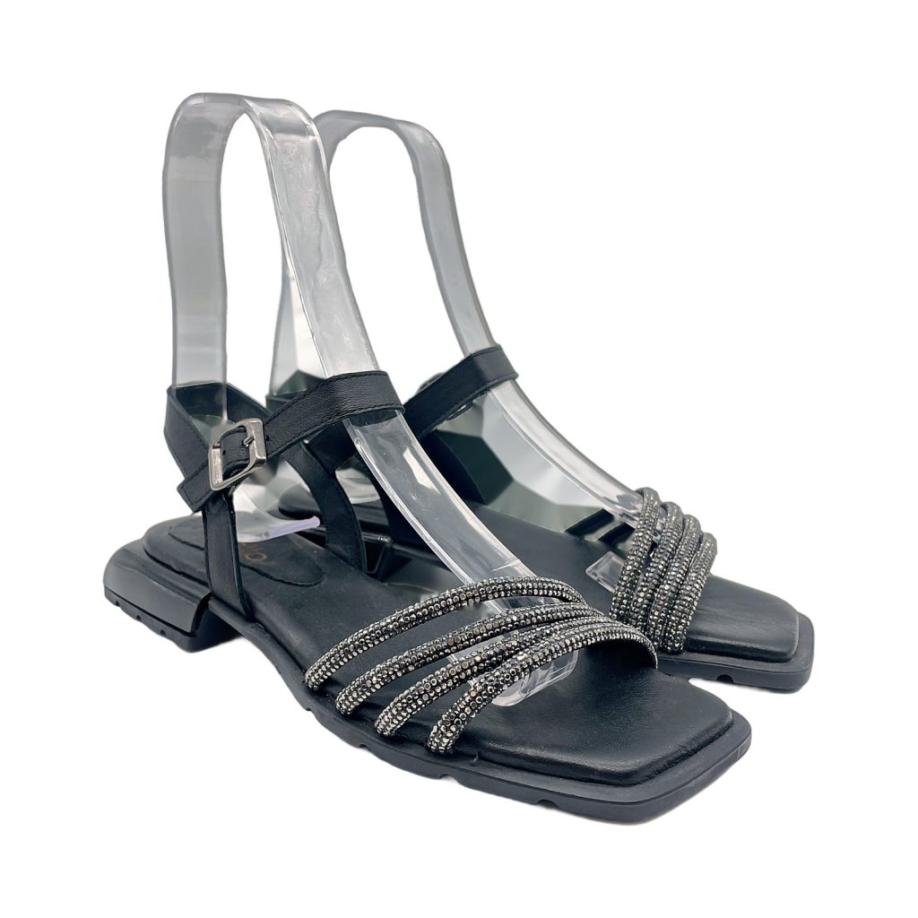 Sandal 5