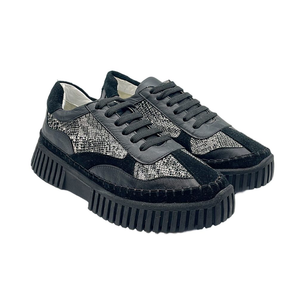 Running Shoe 4