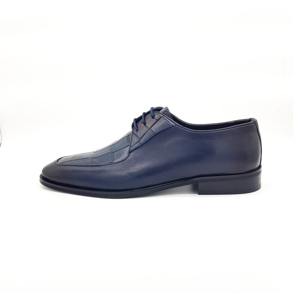 Leather Textured Shoes - Image 2