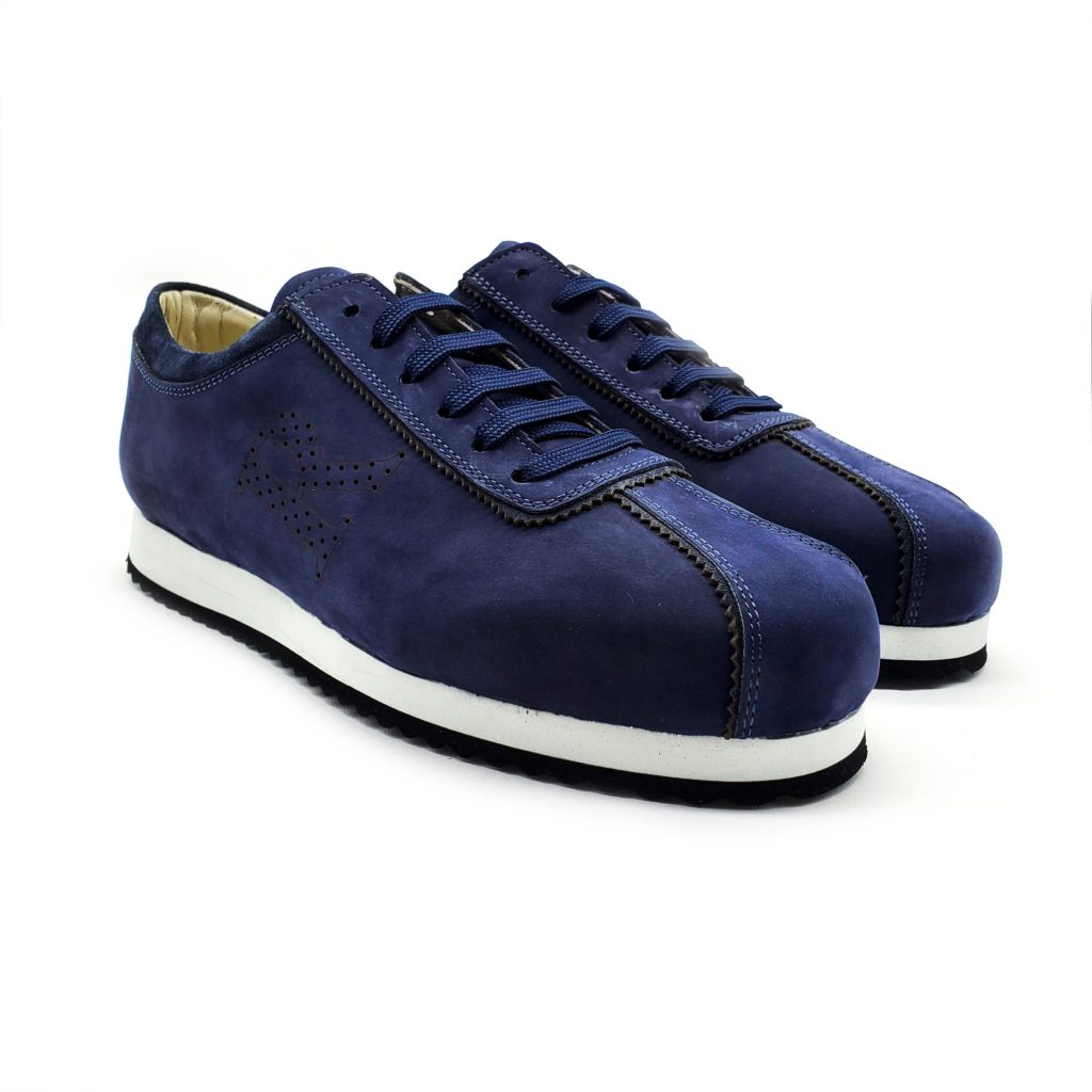 Sneakers - Image 3