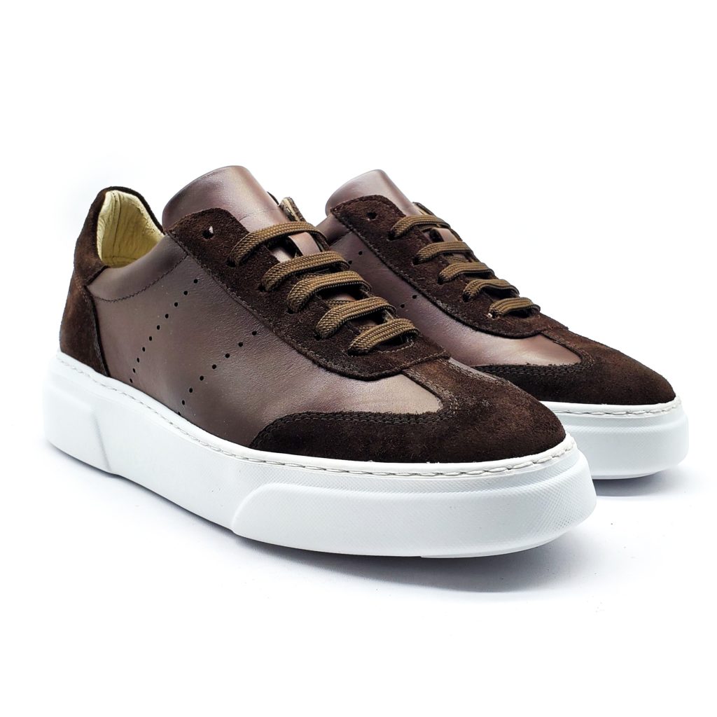 Sneakers - Image 2