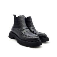 Boots - Image 2