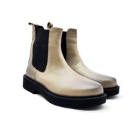 Boots - Image 2