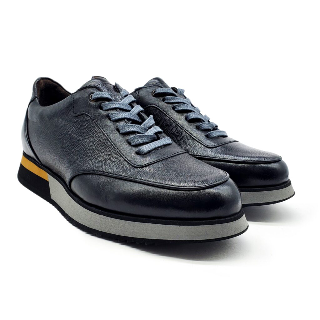 Sneakers - Image 3