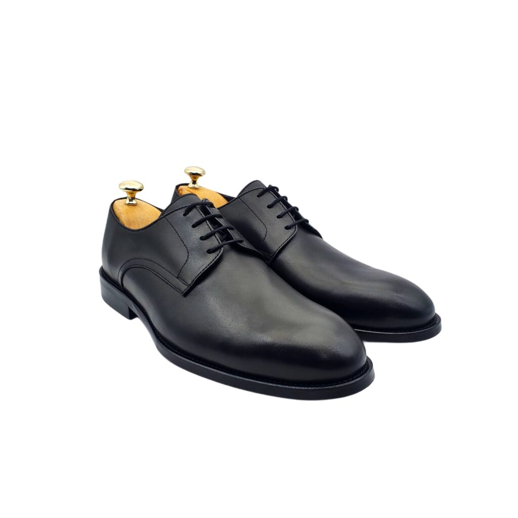 Classic Shoes - Image 2